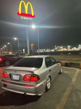 Honda Civic VTi Oriel 1.6 2000