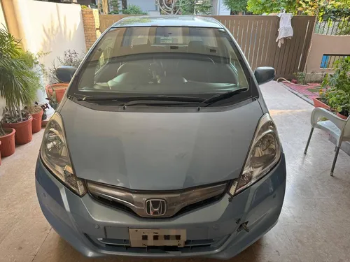 Honda Fit 1.3 Hybrid Navi Premium Selection 2013