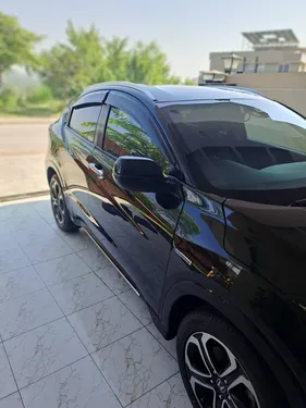 Honda Vezel Hybrid X 2019