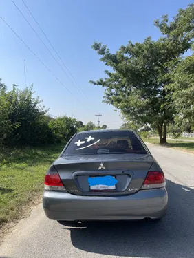 Mitsubishi Lancer GLX 1.3 2006