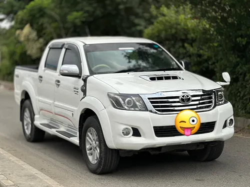 Toyota Hilux Vigo Champ G 2012
