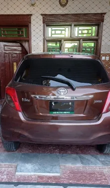 Toyota Vitz Jewela 1.3 2011
