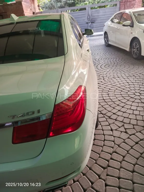 BMW 7 Series 2009 for Sale in Lahore BMW 7 Series 2009 for Sale in Lahore Image-6