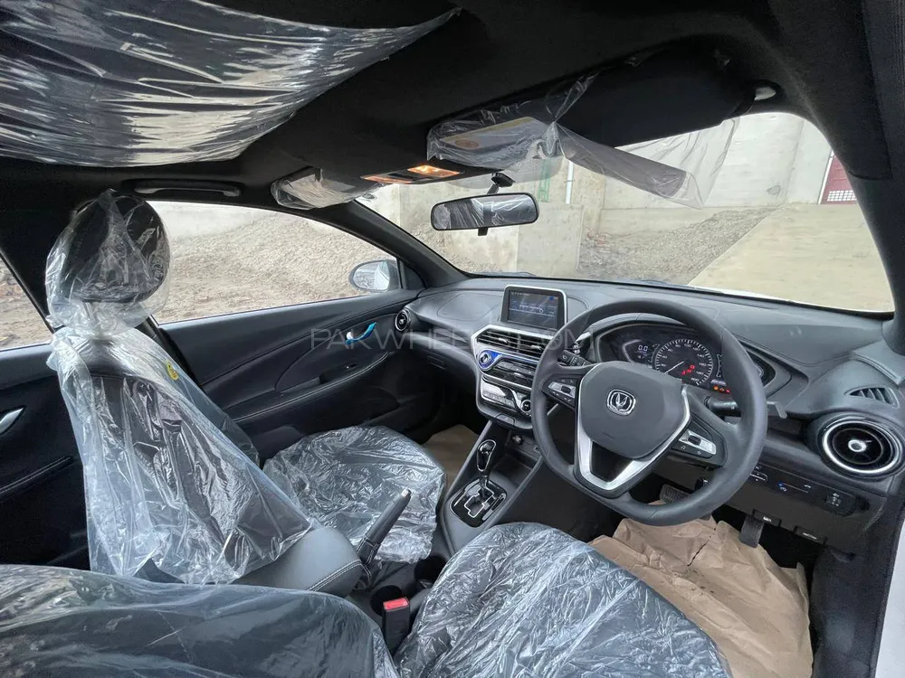 Changan Alsvin 2025 for Sale in Hyderabad Changan Alsvin 2025 for Sale in Hyderabad Image-9