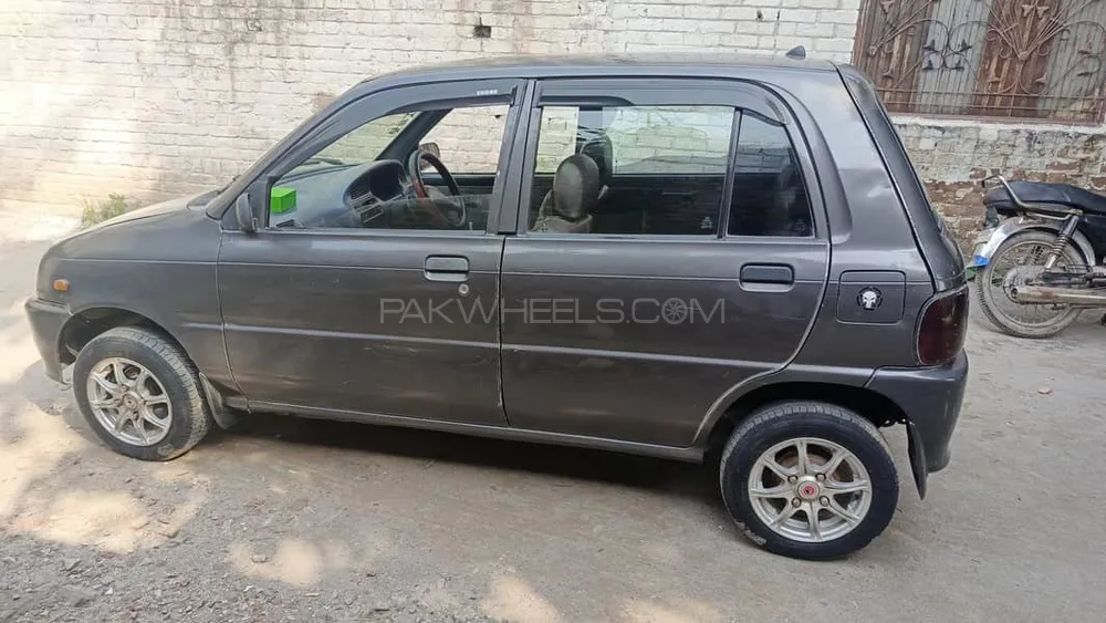 Daihatsu Cuore 2007 for Sale in Sialkot Daihatsu Cuore 2007 for Sale in Sialkot Image-7