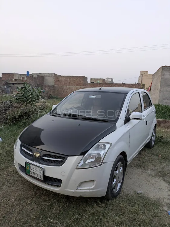 FAW V2 2017 for Sale in Lahore FAW V2 2017 for Sale in Lahore Image-3
