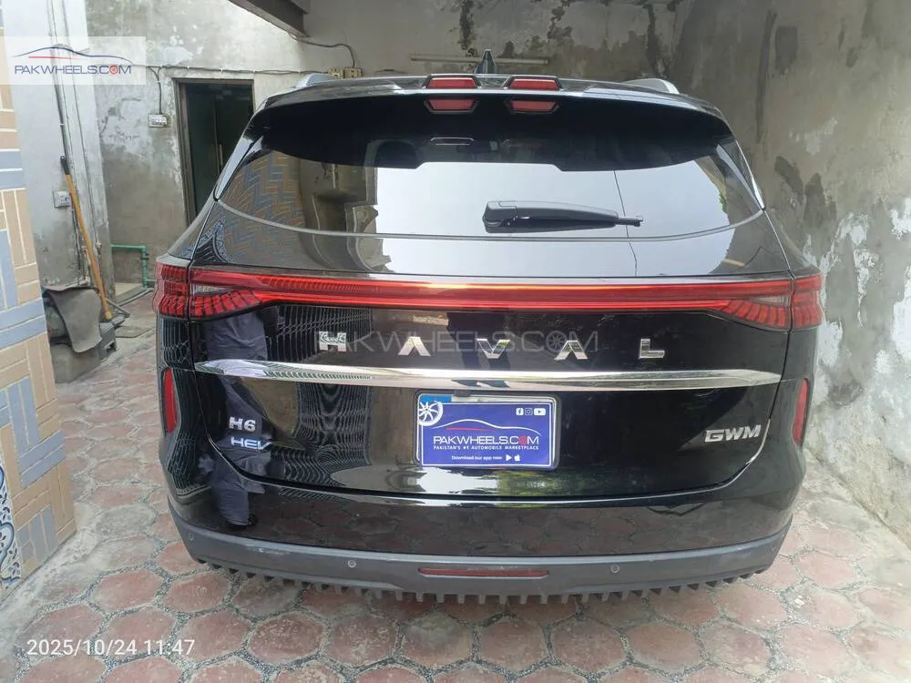 Haval H6 2024 for Sale in Multan Haval H6 2024 for Sale in Multan Image-4