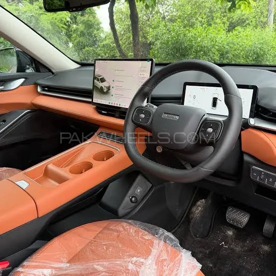 Haval H6 2025 for Sale in Karachi Haval H6 2025 for Sale in Karachi Image-6