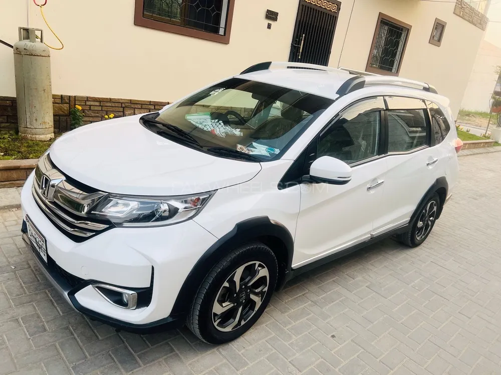 ہونڈا بی آر-وی 2020 for Sale in کراچی ہونڈا بی آر-وی 2020 for Sale in کراچی Image-2