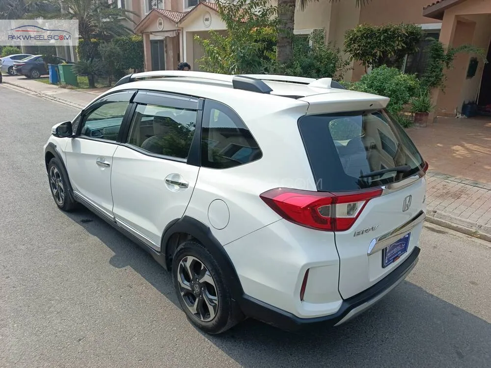 Honda BR-V 2022 for Sale in Lahore Honda BR-V 2022 for Sale in Lahore Image-6