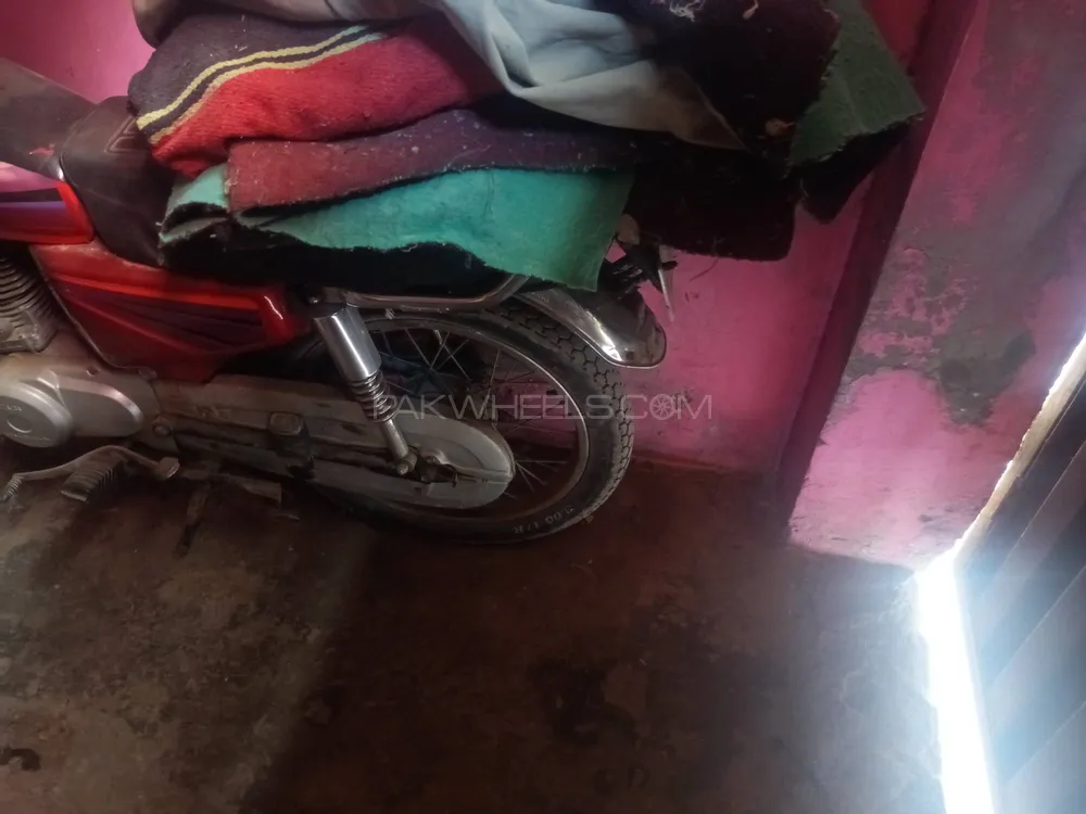 Honda CG 125 2012 for Sale Honda CG 125 2012 for Sale Image-1
