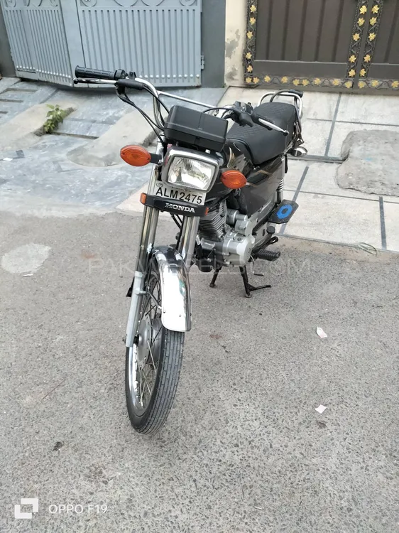 ہونڈا CG 125 Special Edition 2022 for Sale ہونڈا CG 125 Special Edition 2022 for Sale Image-10