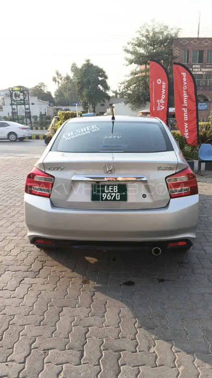ہونڈا سٹی 2016 for Sale in گجرانوالہ ہونڈا سٹی 2016 for Sale in گجرانوالہ Image-12