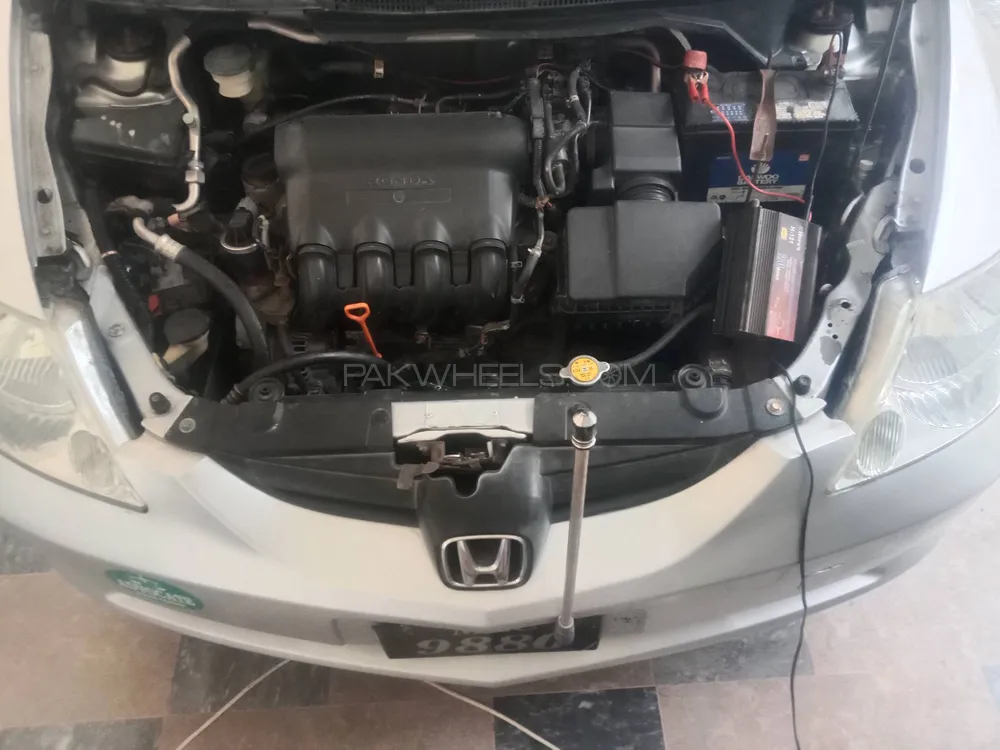 Honda City 2004 for Sale in Burewala Honda City 2004 for Sale in Burewala Image-17