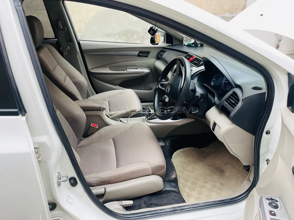 Honda City 2014 for Sale in Lahore Honda City 2014 for Sale in Lahore Image-2