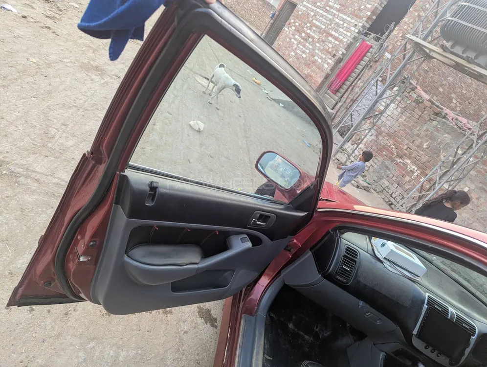 Honda Civic 2005 for Sale in Lahore Honda Civic 2005 for Sale in Lahore Image-14
