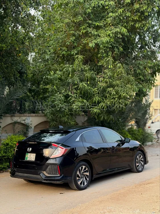 Honda Civic 2017 for Sale in Islamabad Honda Civic 2017 for Sale in Islamabad Image-9