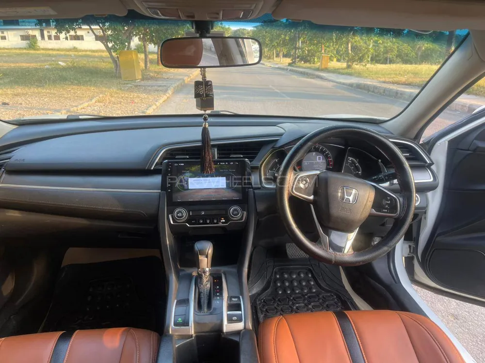 Honda Civic 2017 for Sale in Islamabad Honda Civic 2017 for Sale in Islamabad Image-4