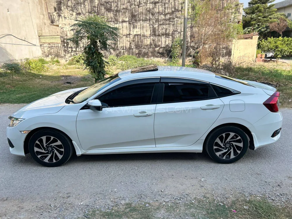 Honda Civic 2017 for Sale in Islamabad Honda Civic 2017 for Sale in Islamabad Image-9