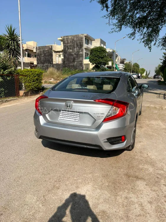 Honda Civic 2018 for Sale in Islamabad Honda Civic 2018 for Sale in Islamabad Image-14
