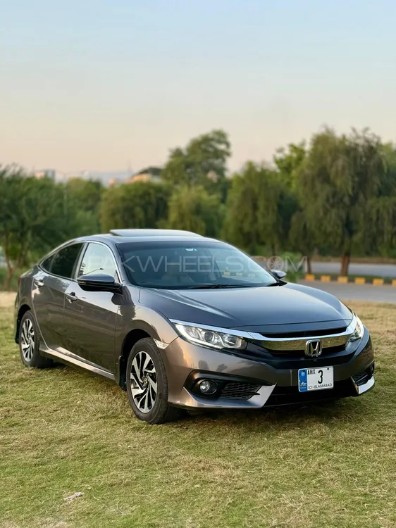 Honda Civic 2018 for Sale in Islamabad Honda Civic 2018 for Sale in Islamabad Image-2
