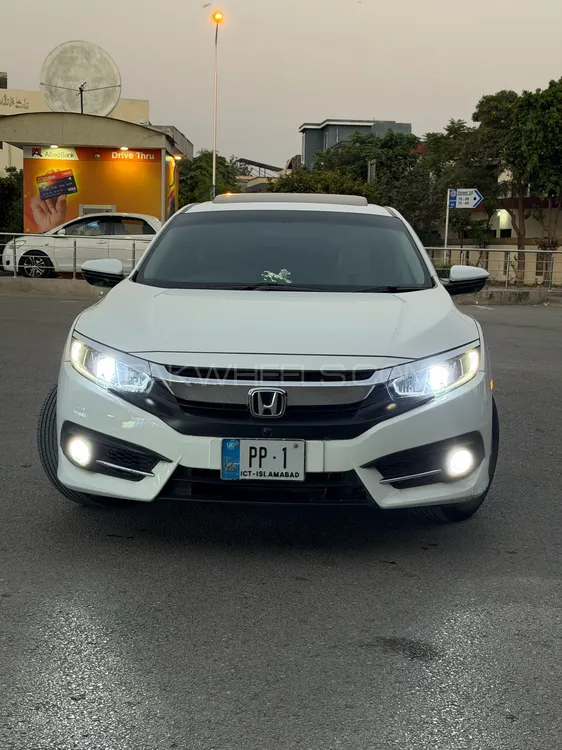 Honda Civic 2018 for Sale in Rawalpindi Image-1
