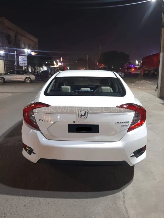 ہونڈا سوک 2018 for Sale in فیصل آباد ہونڈا سوک 2018 for Sale in فیصل آباد Image-5