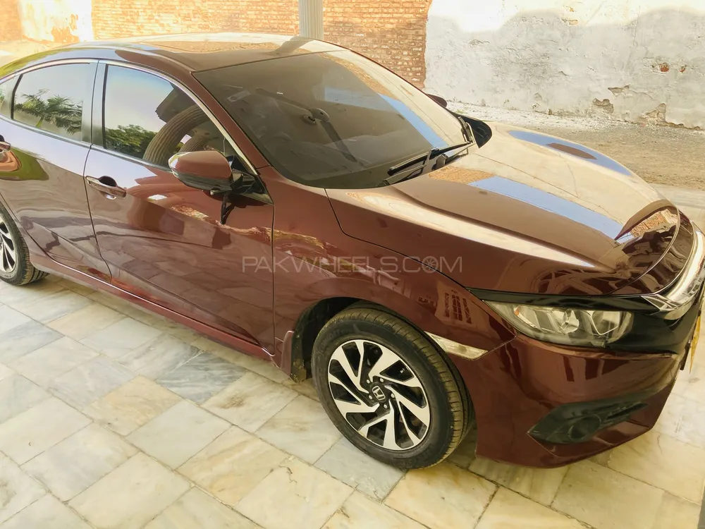 Honda Civic 2018 for Sale in Peshawar Image-1