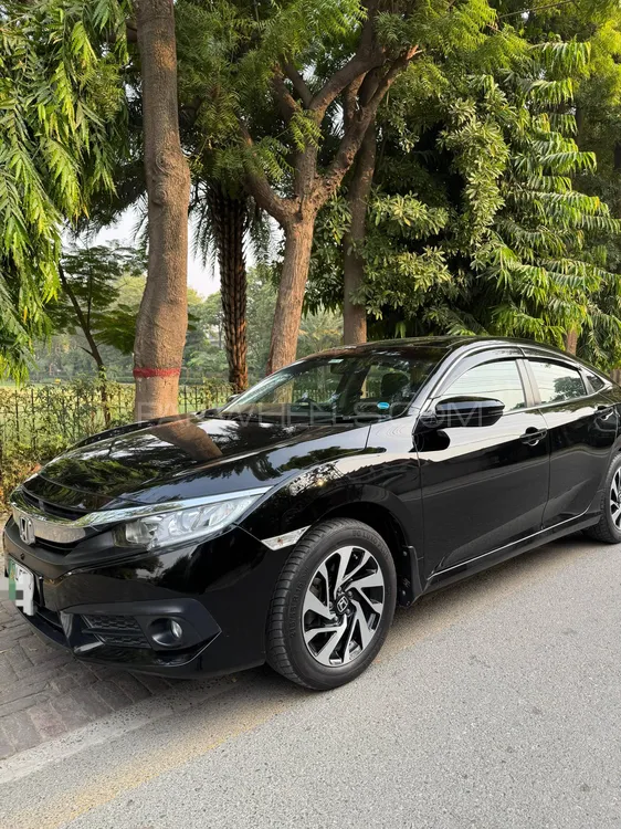 Honda Civic 2018 for Sale in Lahore Honda Civic 2018 for Sale in Lahore Image-2