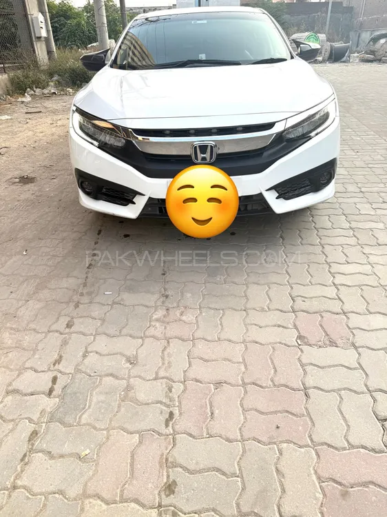 Honda Civic 2020 for Sale in Sialkot Honda Civic 2020 for Sale in Sialkot Image-1