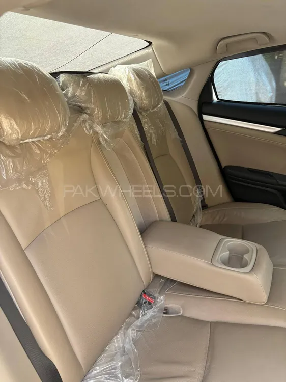 Honda Civic 2021 for Sale in Islamabad Honda Civic 2021 for Sale in Islamabad Image-9