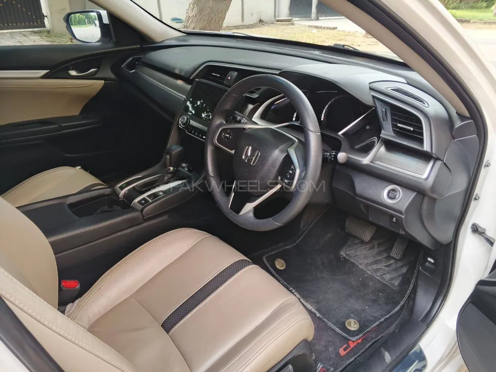 Honda Civic 2022 for Sale in Lahore Honda Civic 2022 for Sale in Lahore Image-3