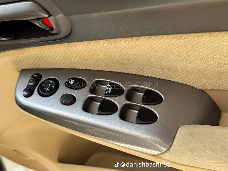 Honda Civic 2011 for Sale in Rawalpindi Honda Civic 2011 for Sale in Rawalpindi Image-10
