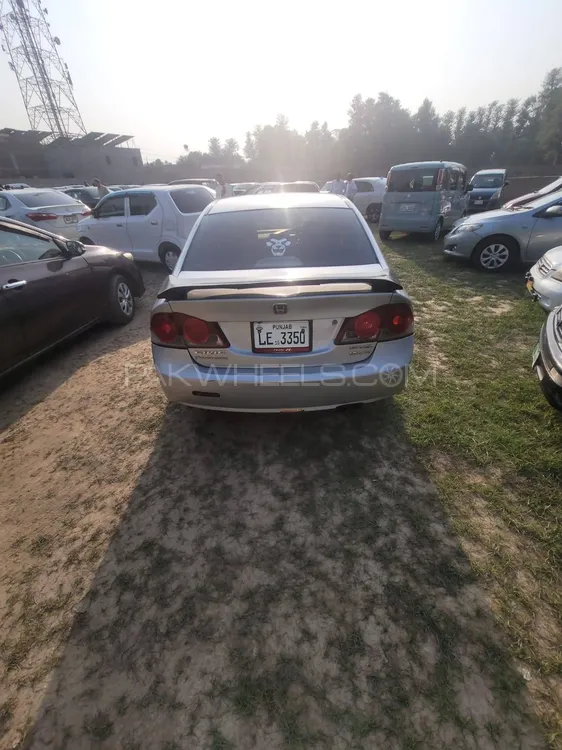 Honda Civic 2010 for Sale in Sahiwal Honda Civic 2010 for Sale in Sahiwal Image-2