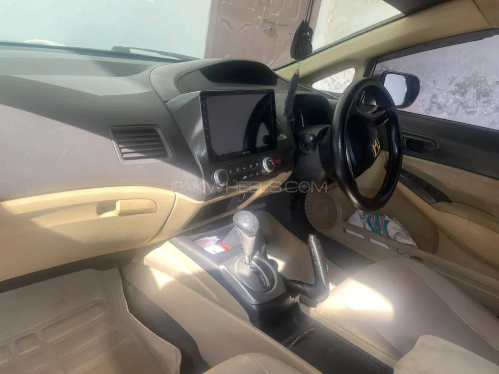 ہونڈا سوک 2010 for Sale in رحیم یار خان ہونڈا سوک 2010 for Sale in رحیم یار خان Image-6