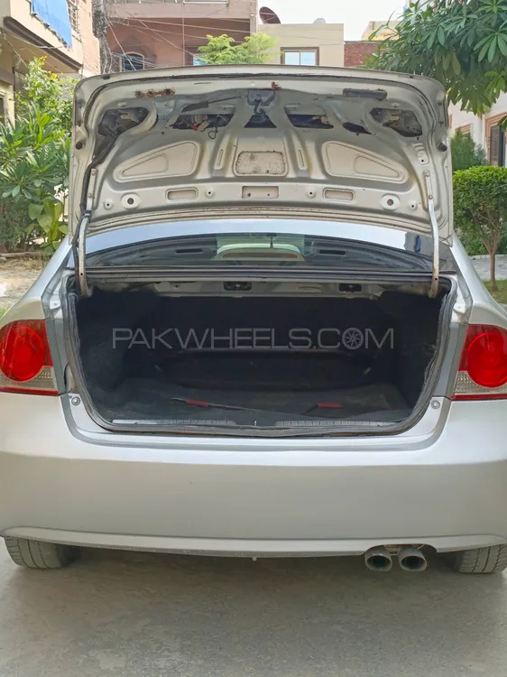 ہونڈا سوک 2011 for Sale in لاہور ہونڈا سوک 2011 for Sale in لاہور Image-3