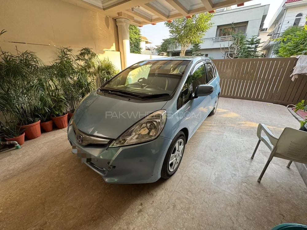 Honda Fit 2013 for Sale in Islamabad Honda Fit 2013 for Sale in Islamabad Image-2
