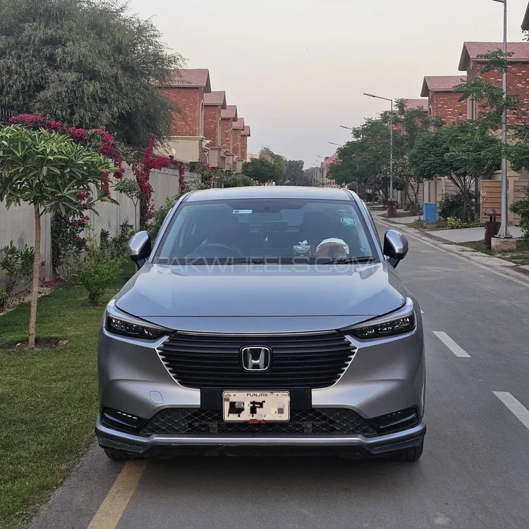 Honda HR-V 2023 for Sale in Multan Honda HR-V 2023 for Sale in Multan Image-1