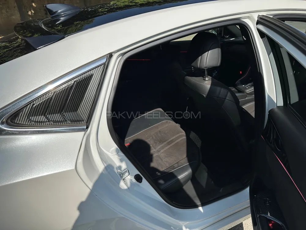 Honda Insight 2020 for Sale in Rawalpindi Honda Insight 2020 for Sale in Rawalpindi Image-11