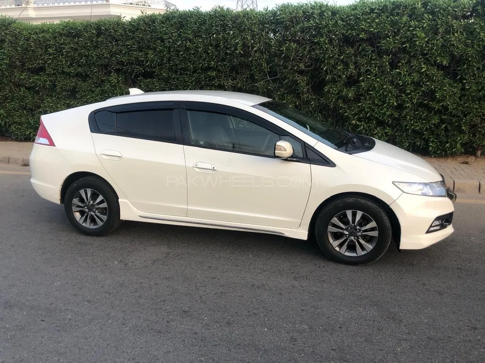 Honda Insight 2012 for Sale in Karachi Honda Insight 2012 for Sale in Karachi Image-3