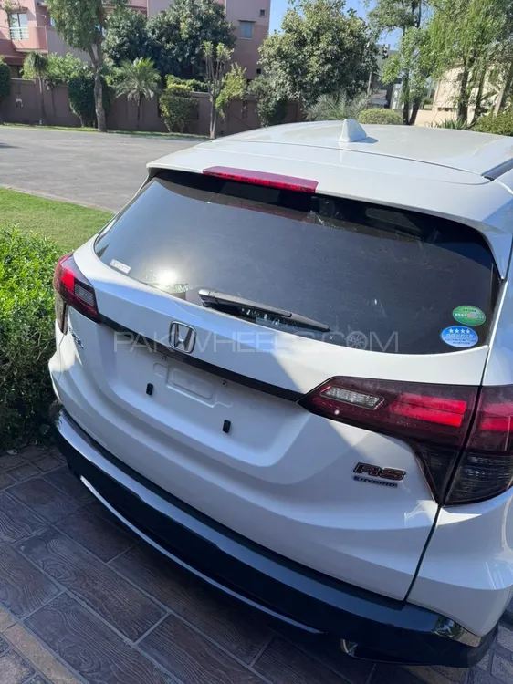 Honda Vezel 2019 for Sale in Sargodha Honda Vezel 2019 for Sale in Sargodha Image-3