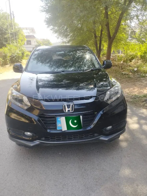 Honda Vezel 2014 for Sale in Islamabad Image-1