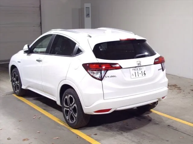Honda Vezel 2015 for Sale in Lahore Image-1