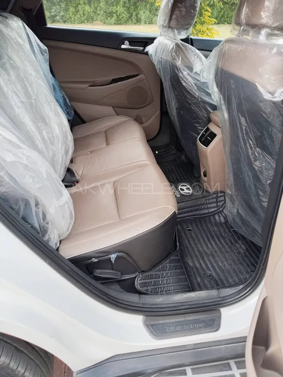 Hyundai Tucson 2022 for Sale in Multan Hyundai Tucson 2022 for Sale in Multan Image-19