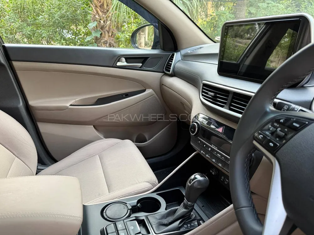 Hyundai Tucson 2022 for Sale in Lahore Hyundai Tucson 2022 for Sale in Lahore Image-10