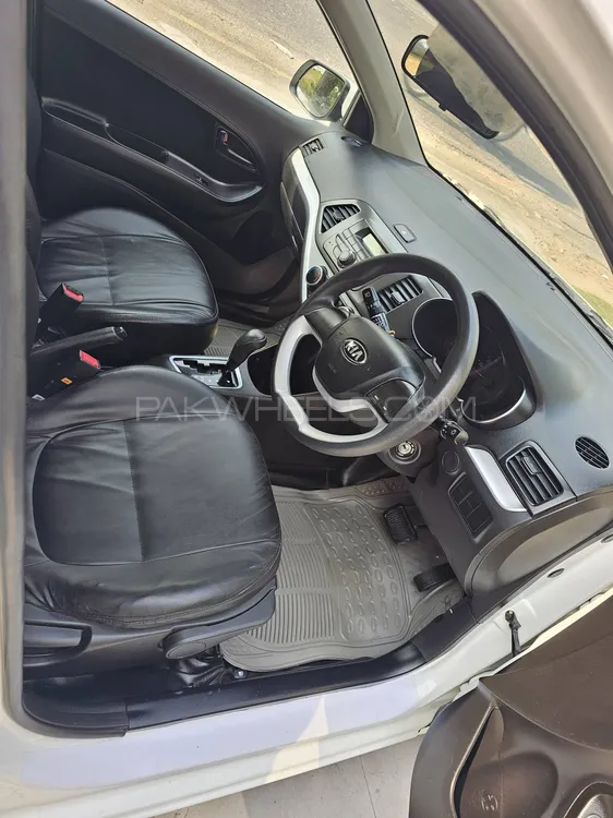 KIA Picanto 2022 for Sale in Lahore KIA Picanto 2022 for Sale in Lahore Image-5