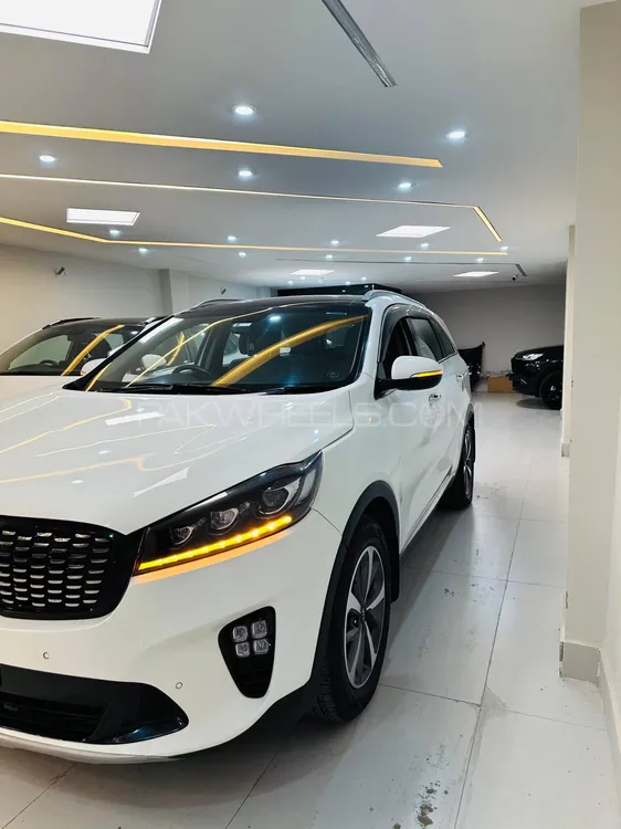 کِیا سورینٹو 2022 for Sale in لاہور کِیا سورینٹو 2022 for Sale in لاہور Image-3