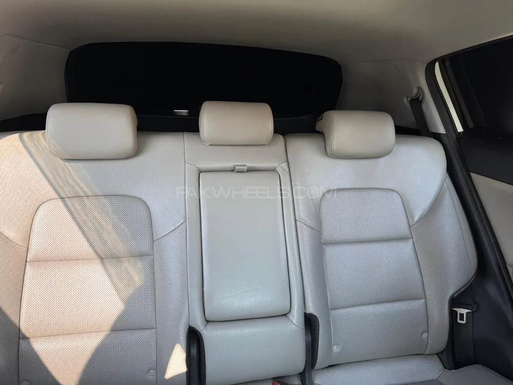 KIA Sportage 2021 for Sale in Islamabad KIA Sportage 2021 for Sale in Islamabad Image-5