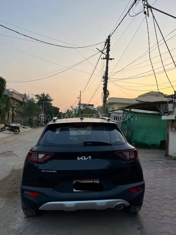KIA Stonic 2023 for Sale in Karachi KIA Stonic 2023 for Sale in Karachi Image-2