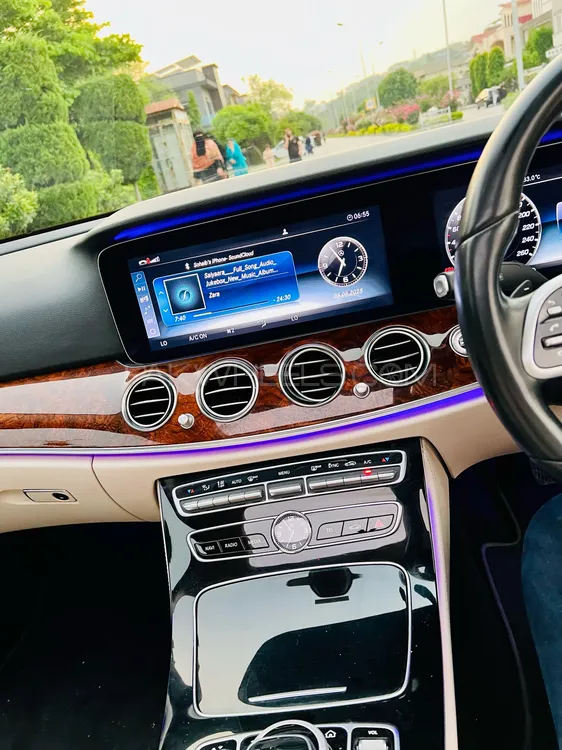 Mercedes Benz E Class 2020 for Sale in Islamabad Mercedes Benz E Class 2020 for Sale in Islamabad Image-13